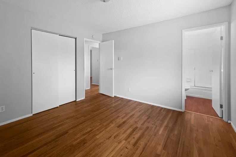 Building Photo - 2540 Courtyard Pl