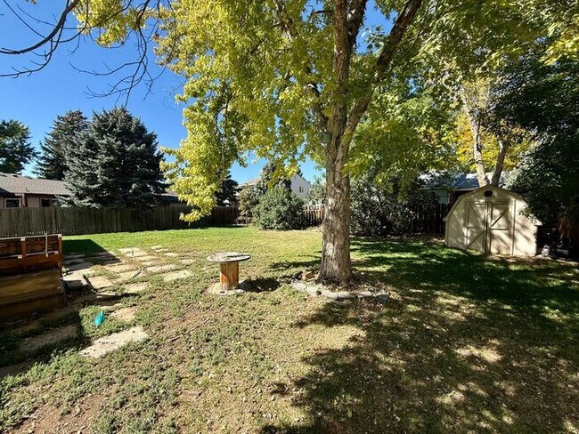 Building Photo - Gorgeous 4 Bed, 2 Bath Home in Central For...