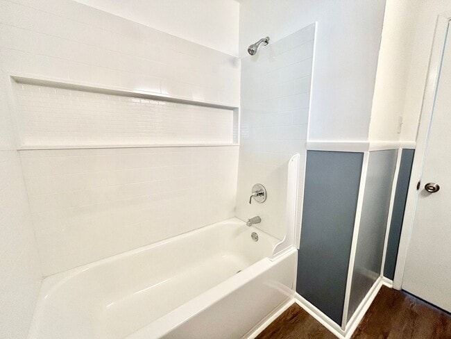 Building Photo - Fully Renovated Home in Chesapeake