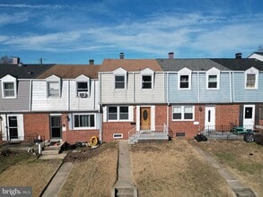 Building Photo - 2008 Ewald Ave