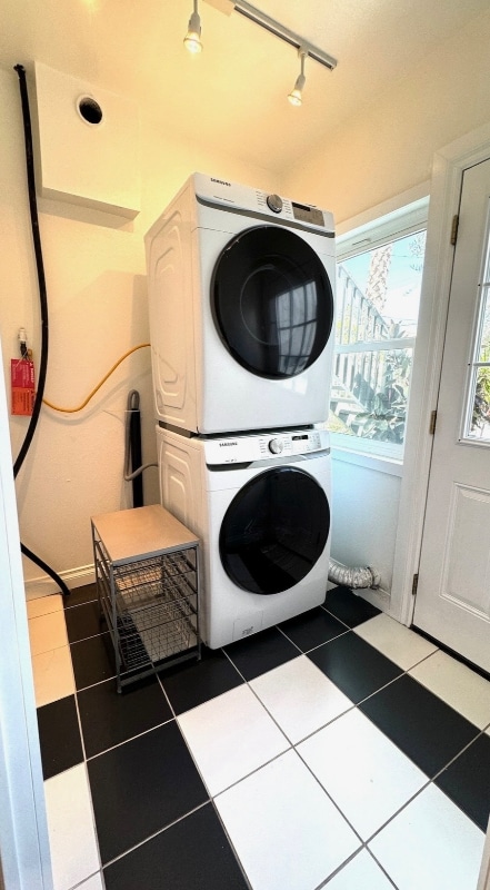 Building Photo - 422 N Spaulding Ave