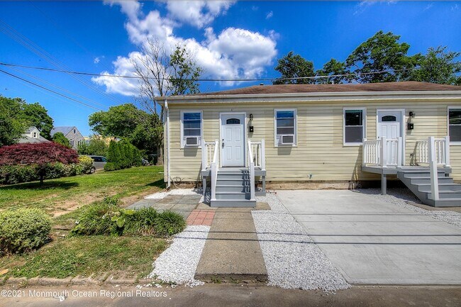 Building Photo - 167 Witmer Pl