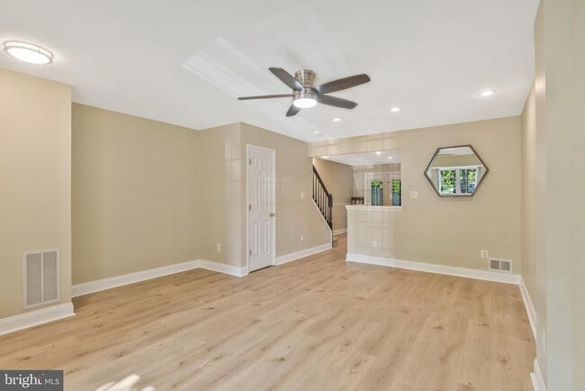 Building Photo - 8872 Stable Forest Pl