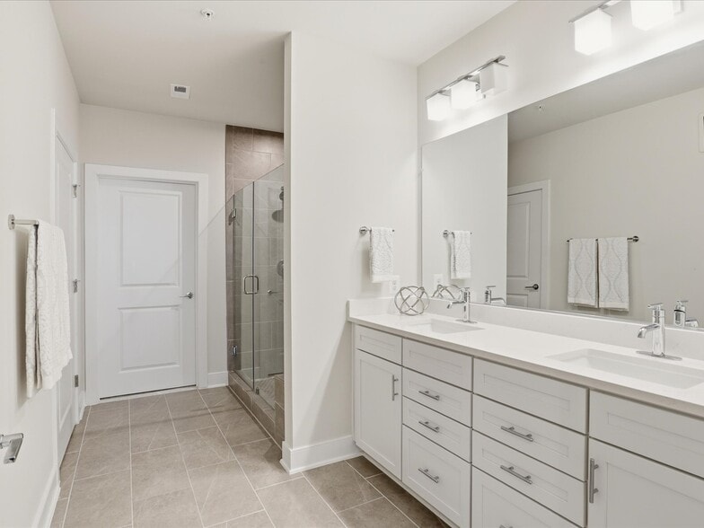 Building Photo - 106 Saint Ives Pl