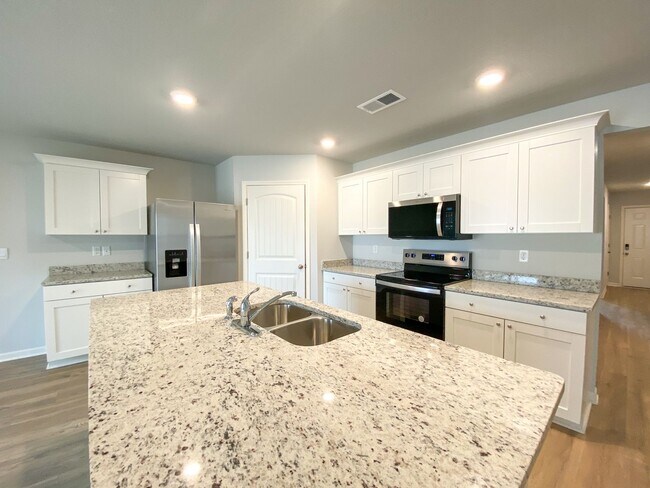 Building Photo - 4 bed 2 bath built in 2025 in North Mississippi / $250 move in special if moved in by 12/15/25