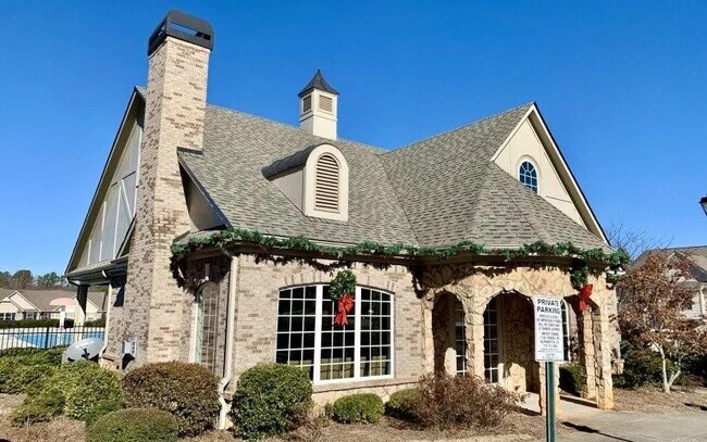 Building Photo - 3393 Castleberry Village Cir