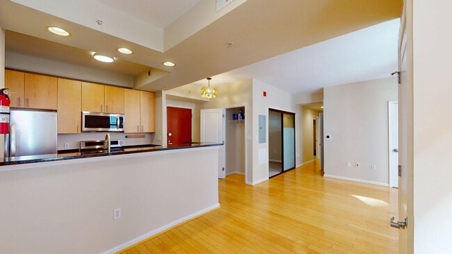 Building Photo - Spacious One Bedroom Plus Den W/MASSIVE Private Balcony Available Now!