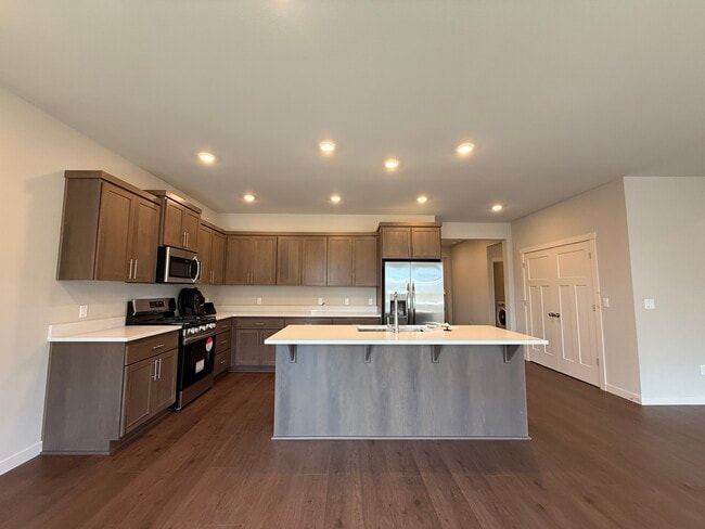 Building Photo - 4362 Hackamore Ct SE