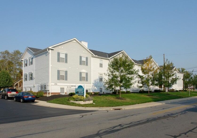 Interior Photo - Metro Management - Somerset Square Apartments