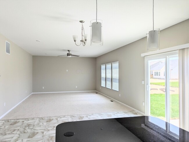 Building Photo - 9013 Hawk Hl Wy