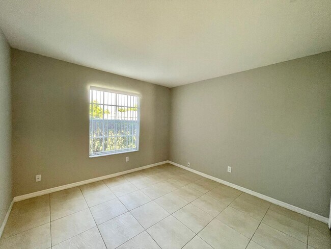 Building Photo - Great 4/2 home in Wedgefield!!