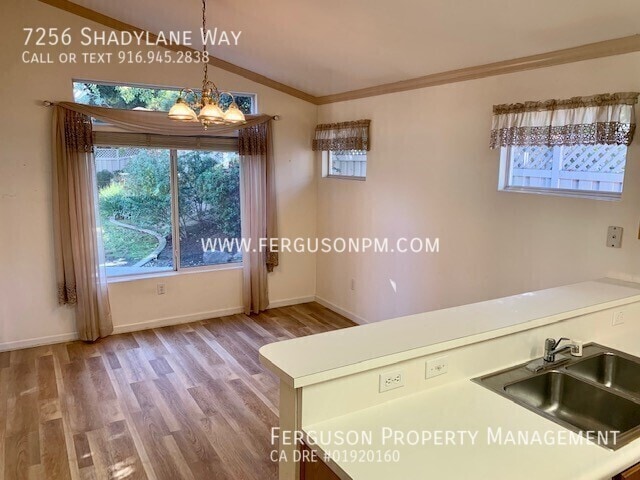 Building Photo - 7256 Shadylane Way