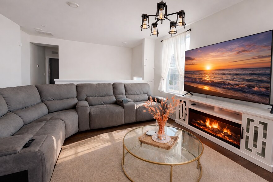 Building Photo - 49773 Lantern Way