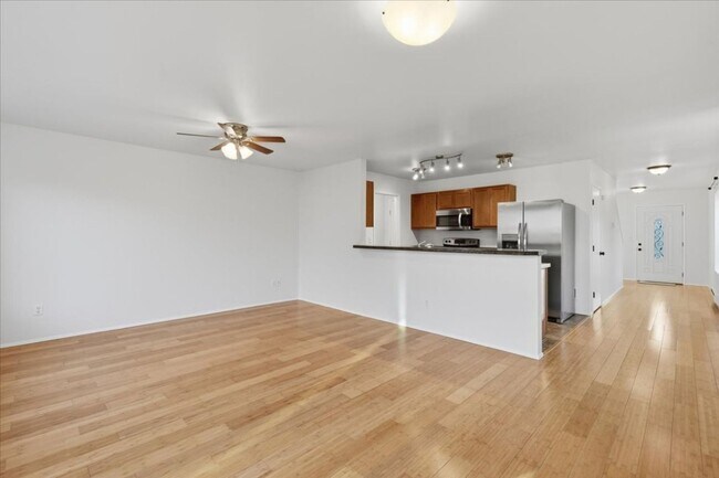 Building Photo - 3Bd/2Ba Lake Stevens Home