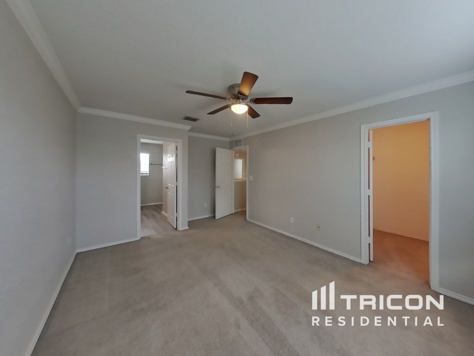 Building Photo - 9122 Silver Vista