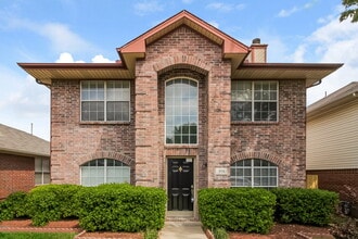 Building Photo - 216 High Pointe Ln