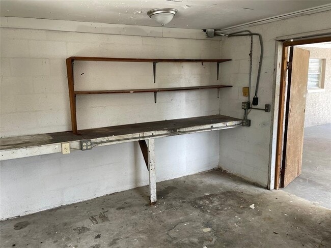 Building Photo - 3704 36th St W