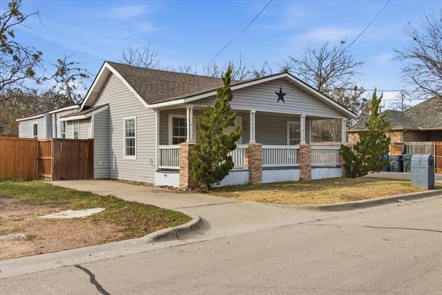 Building Photo - 404 S Murray St