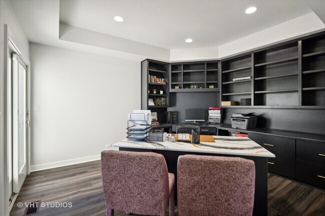 Building Photo - 13161 Wood Duck Dr
