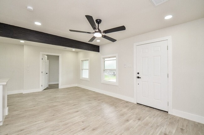 Building Photo - 7424 Stanwick Dr