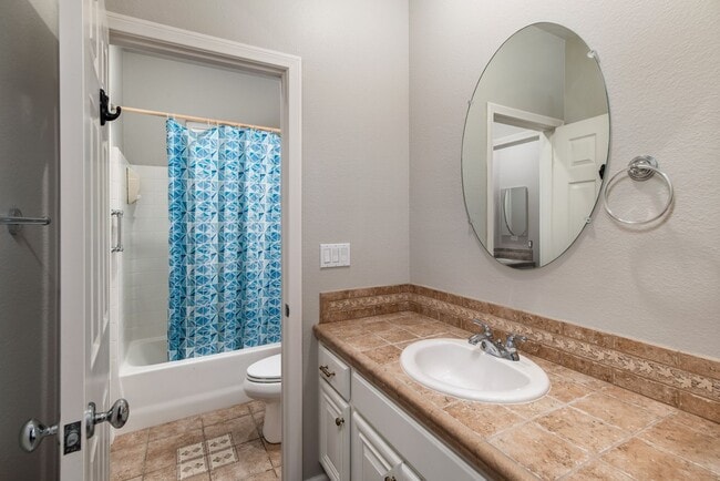 Building Photo - Luxurious home in the Westcliffe Community of San Elijo Approx. 4181sq feet that includes pool/sp...