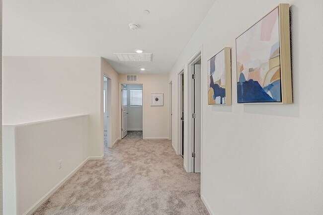 Building Photo - 4 YEARS NEW, FULLY FURNISHED 4 BEDROOM, 2....