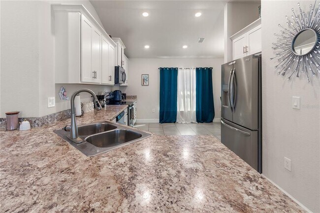 Building Photo - 135 Krenson Bay Loop