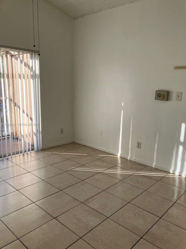 Building Photo - 601 Cypress Lake Blvd