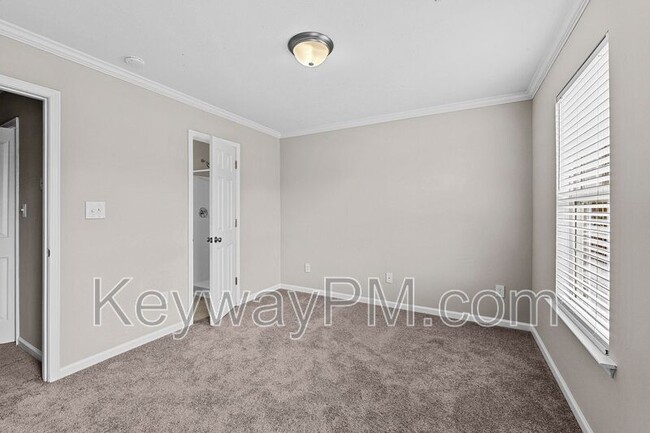 Building Photo - 1021 Micah Terrace