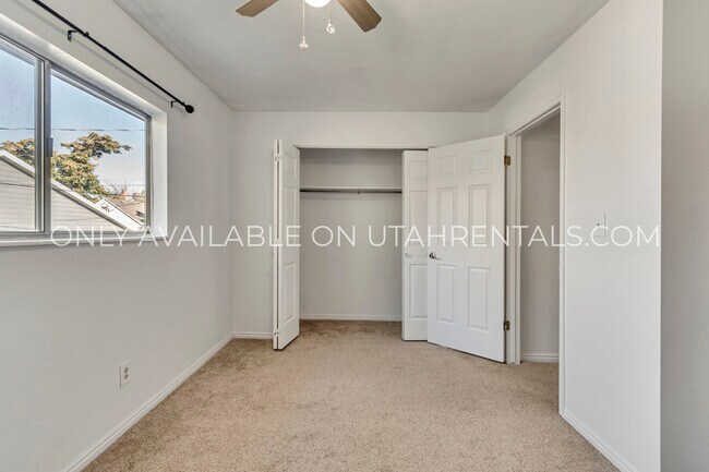 Building Photo - 131 E 500 S