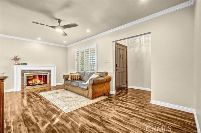 Building Photo - 2354 Snowden Ave