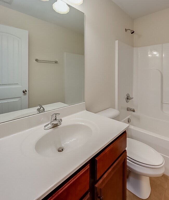 Building Photo - 3356 Sweet Clover Ln