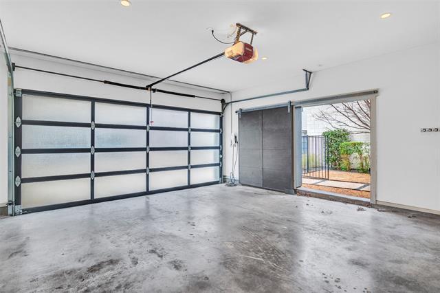Building Photo - 3730 Colvin Ct
