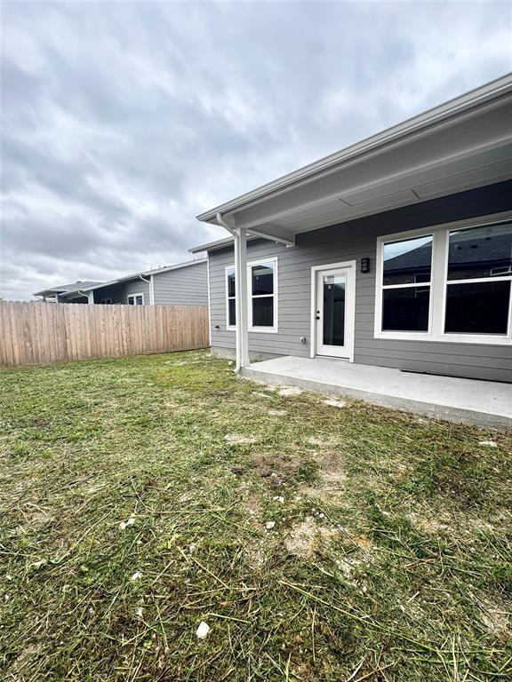 Building Photo - 105 Zayd Ct