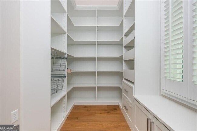 Building Photo - 1169 Dorby Park Dr NE