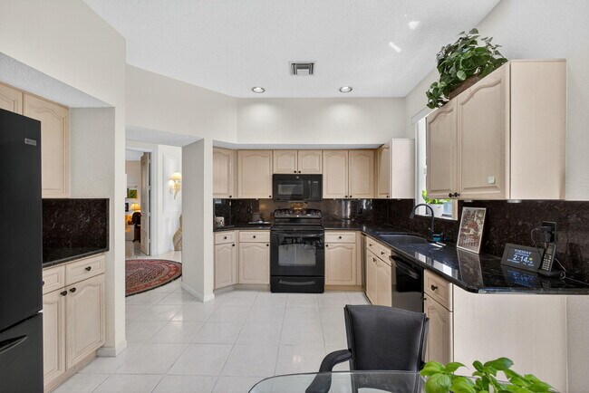 Building Photo - 4548 Barclay Fair Way