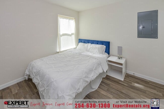 Building Photo - Elevate Your Living Experience, 3BR/2BA Duplex in Killeen!