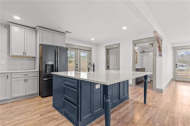 Building Photo - 4409 Doc Sams Rd