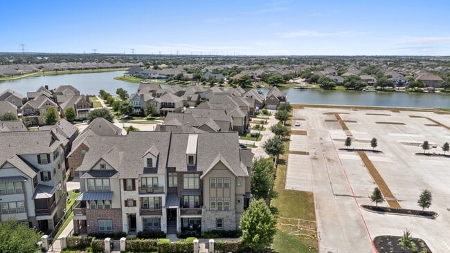 Building Photo - 9679 Towne Lake Pkwy