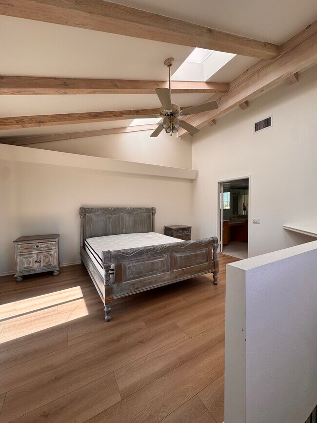 Building Photo - 5183 Topanga Canyon Blvd