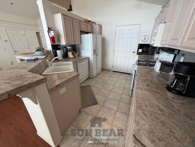 Building Photo - Gorgeous Lake View! 3 Bedroom in Incline Village!  Allows a cat!