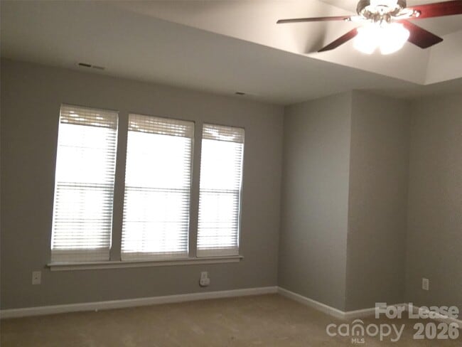 Building Photo - 17819 Delmas Dr