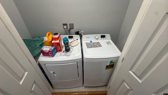 Building Photo - New construction, looking to accommodate a group of three (3) to seven (7) for a 6-month lease st...