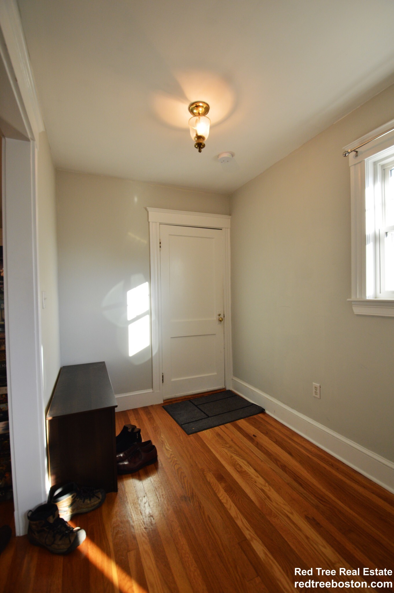 Building Photo - 87 Athelstane Rd