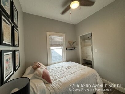 Building Photo - 3704 42nd Ave S