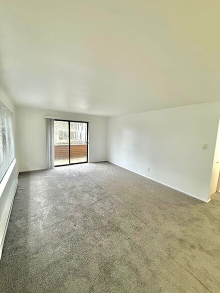 Building Photo - 2611 44th Ave SW