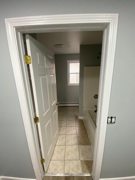 Building Photo - 79 Byfield St