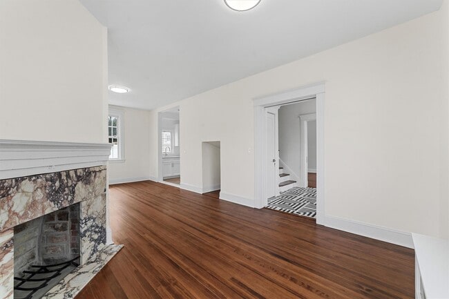 Building Photo - 70 Normandy Rd