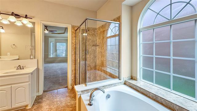 Building Photo - 2126 Hunt Club Trail