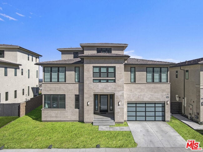 Building Photo - 11758 Hillsborough Ln